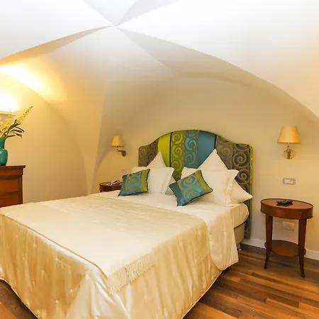 Affittacamere Diecisedici 4*