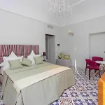 디에시세디치 4*