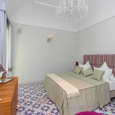 Gæstehus Diecisedici Amalfi