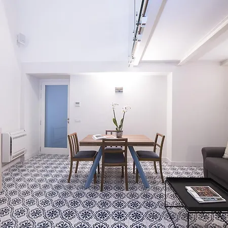 Guest house Diecisedici