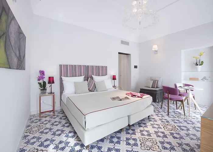 Diecisedici 4* Амальфи