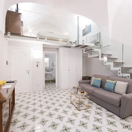 디에시세디치 게스트하우스